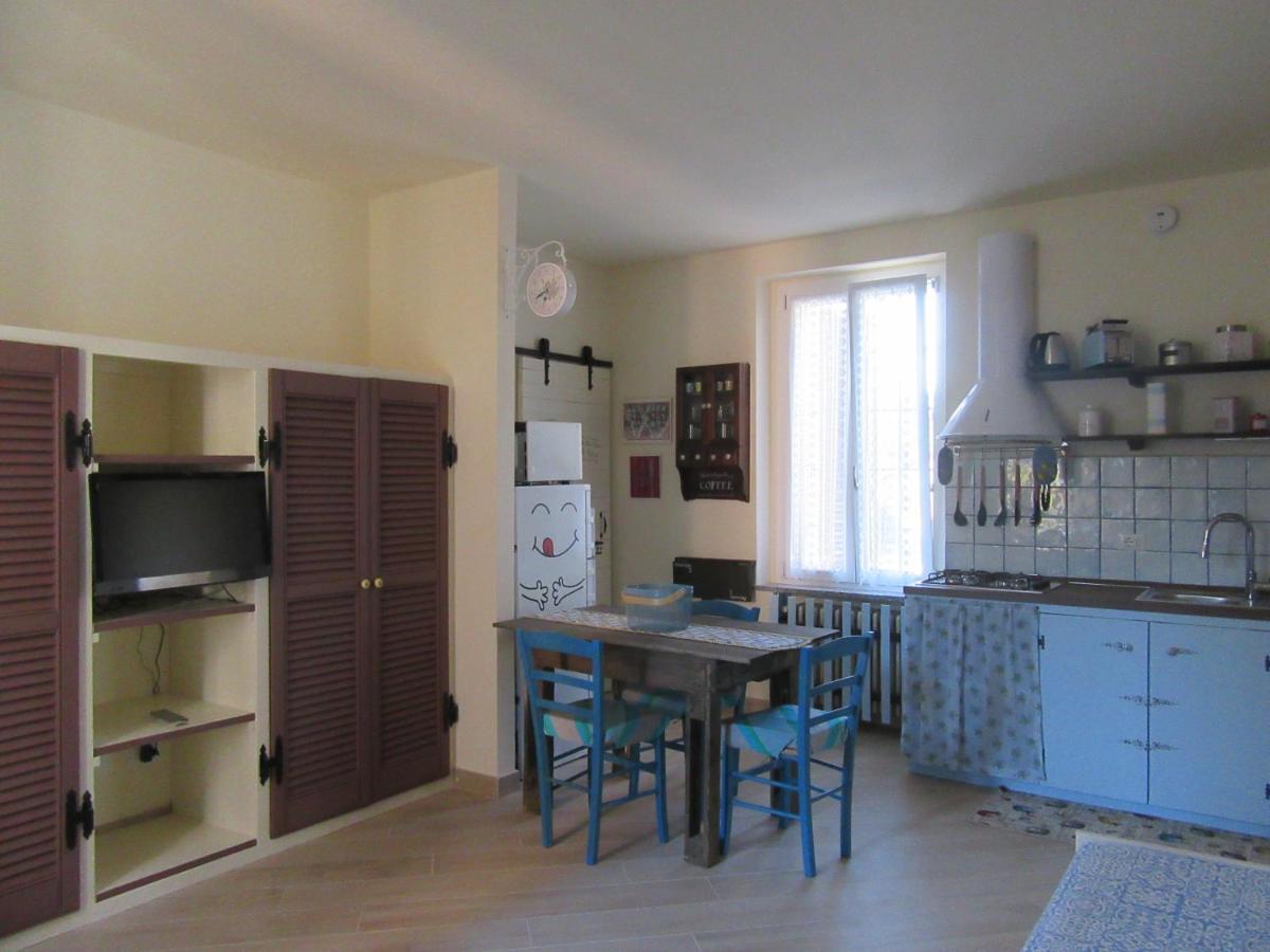 Appartamento Un letto nel cortile Bereguardo Esterno foto